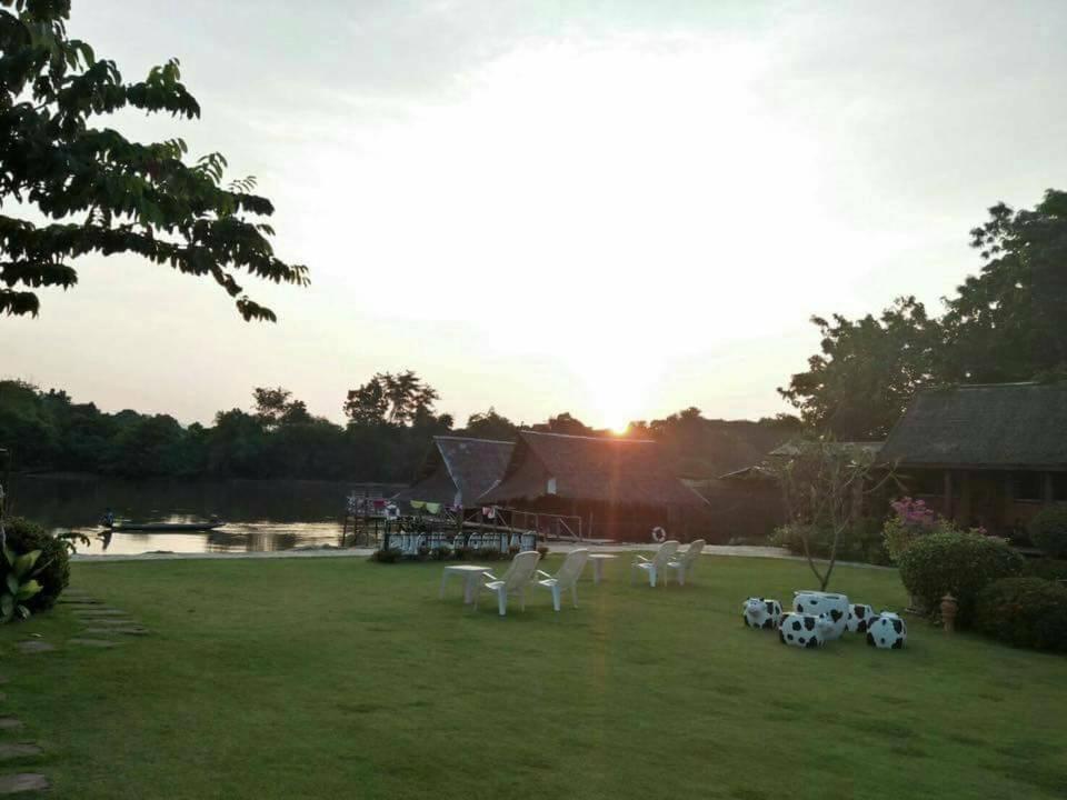 Bamboo House Resort Kanchanaburi by Eksteriør bilde